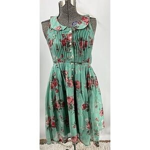 Knitted dove cotton floral print button front fit and flare dress W/Pockets M